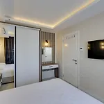 Seasight Hotel