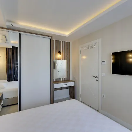 Seasight Hotel